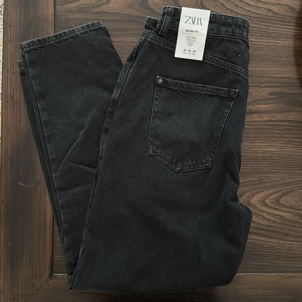 Zara Black Jeans, size 6